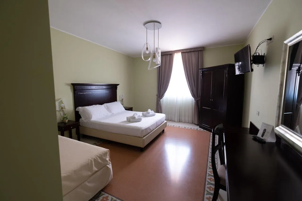 Hotel Borgo Di Ciaula Santa Flavia 4*,