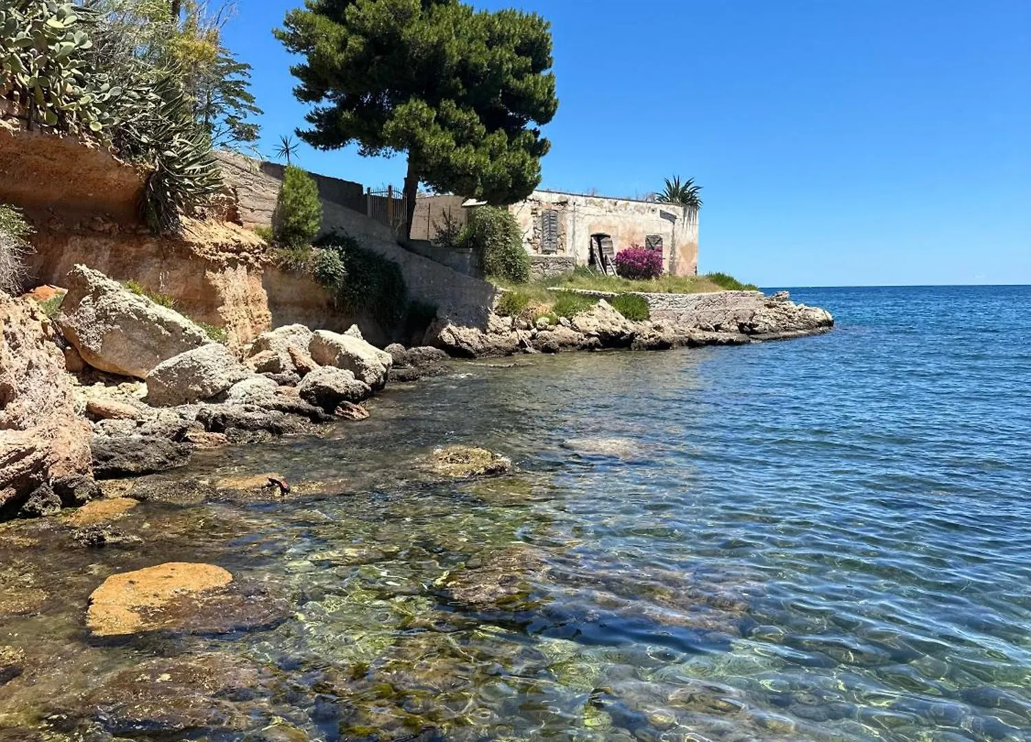 Hotel Borgo Di Ciaula Santa Flavia 4*,  Italy